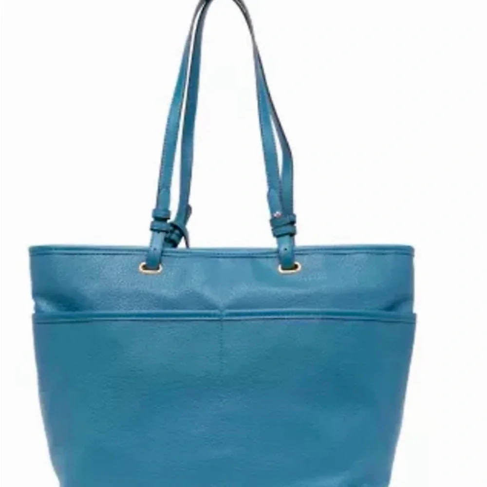 Rosetti Tessa Quilted Tote with Matching Pouch in Blue Shadow